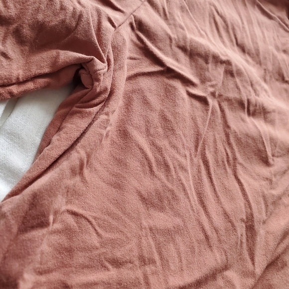 Alphalete Ultrasoft Keyhole Long Sleeve - Blush - Picture 7 of 7